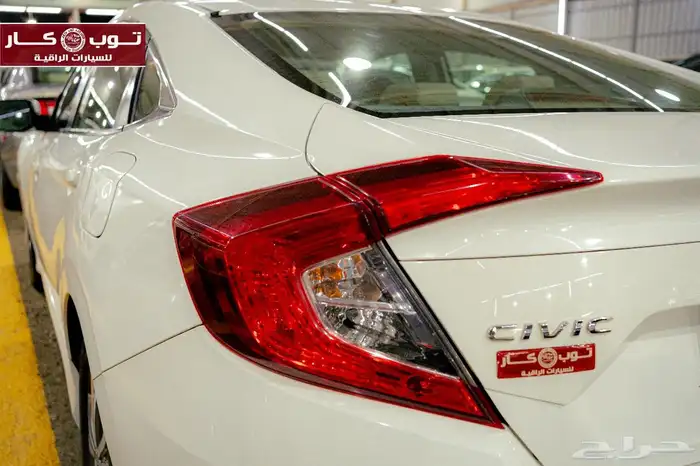 هوندا سيفيك 2018 مميزه ونظيفه 6