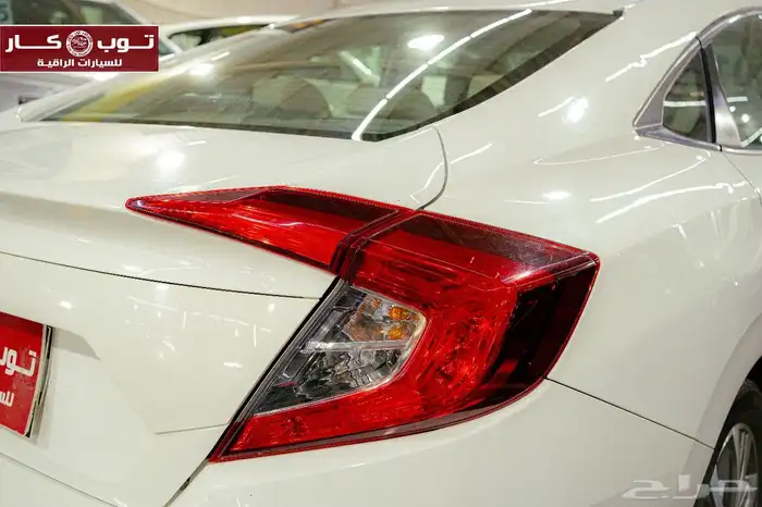 هوندا سيفيك 2018 مميزه ونظيفه 4