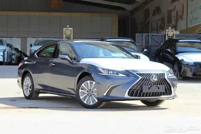 لكزس - ES300 Ah هايبرد - 2025 - خليجي 6