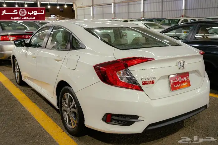 هوندا سيفيك 2018 مميزه ونظيفه 10