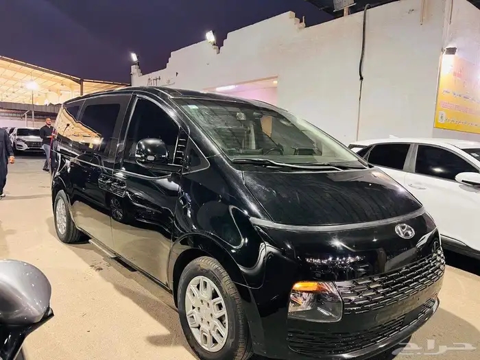 هيونداي ستاريا 2022 ديزل (وارد كوريا) 11مقعد 3