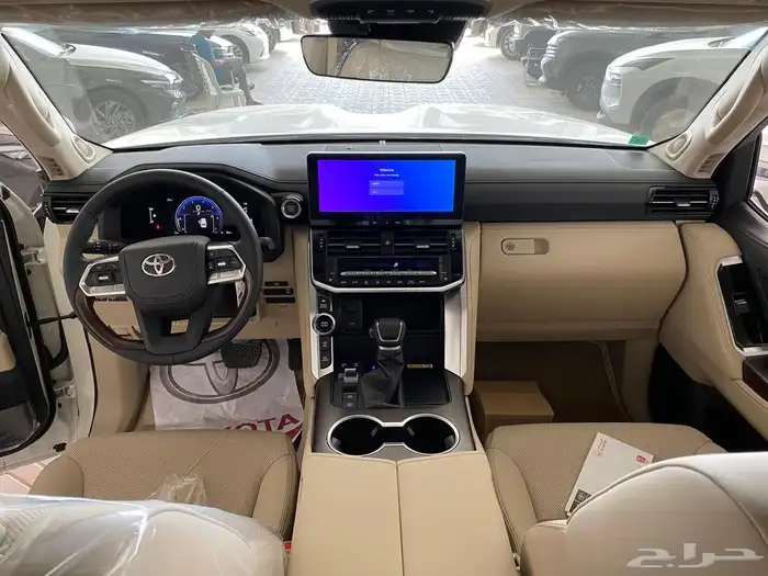 لاندكروزر جي اكس ار الساير اصلي L5 2025 16