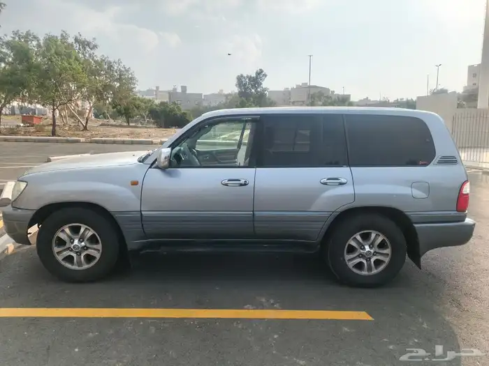 جيب لكزس 470 موديل 2004 2