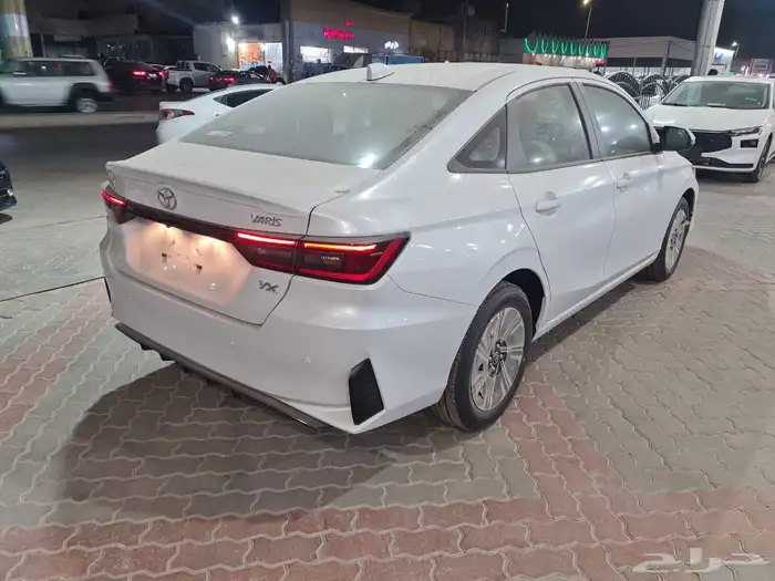 تويوتا يارس فل كامل YX 2026 للكاش والاقساط 4