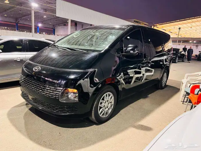 هيونداي ستاريا 2022 ديزل (وارد كوريا) 11مقعد 2