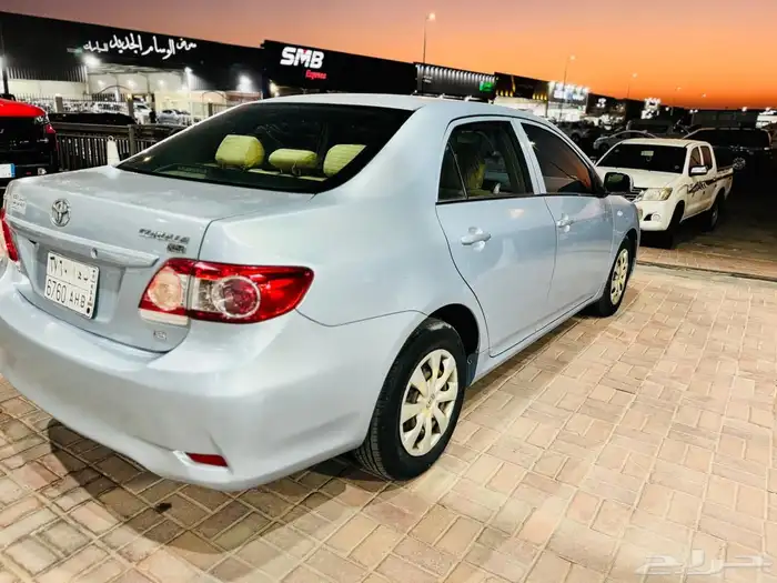 تويوتا كورولا 2013 للبيع ( الجبيل) 6