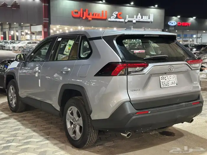 تويوتا راف فور 2025 شبه جديد 4