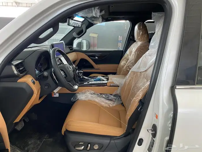 لكزس BB LX600 عماني 2025 9