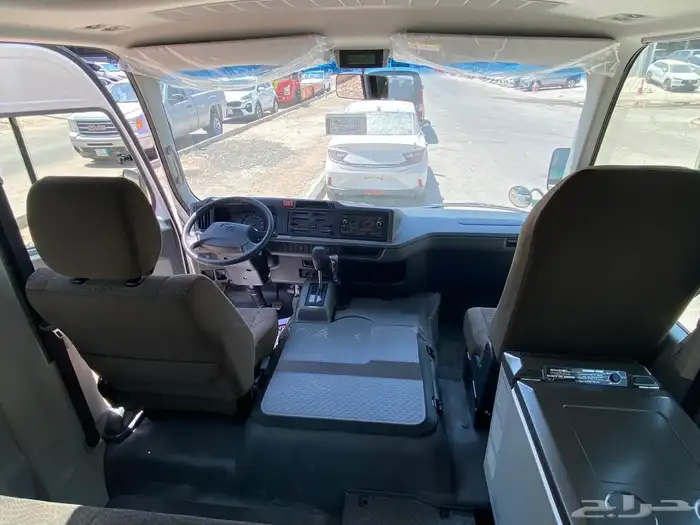 باص تويوتا كوستر ديزل 23 راكب 2025 6