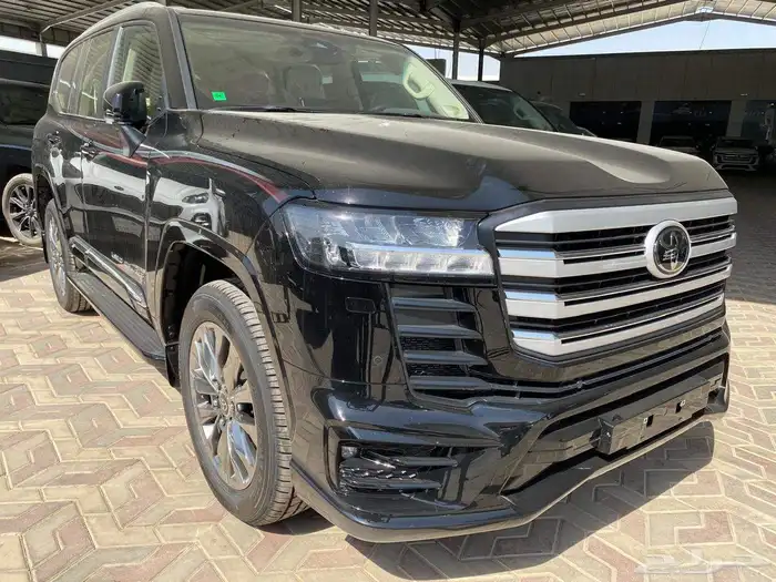 لاندكروزر جي اكس ار الساير اصلي L5 2025 9