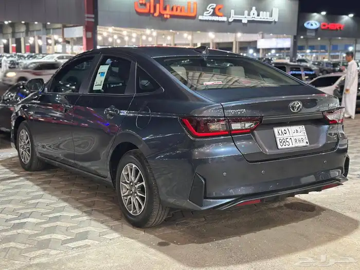 تويوتا يارس 2024 y شبه جديد 4