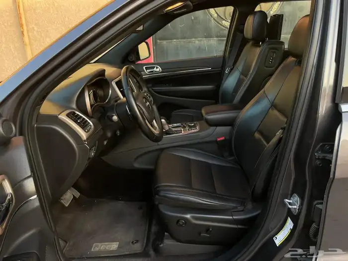 جراند شروكي ليمتد 2017 - 8 سلندر فل كامل 14