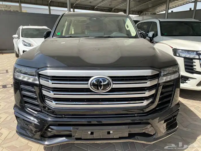 لاندكروزر جي اكس ار الساير اصلي L5 2025 6