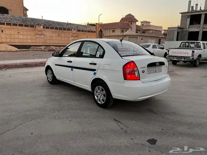 هوانداي اكسنت 2011 للبيع نظييف 3