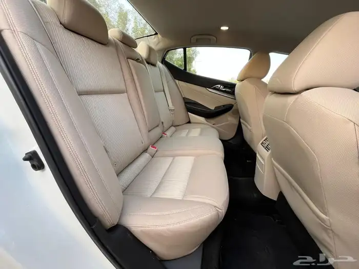 (نيسان مكسيما 2016 (( بحالة ممتازة ) 34