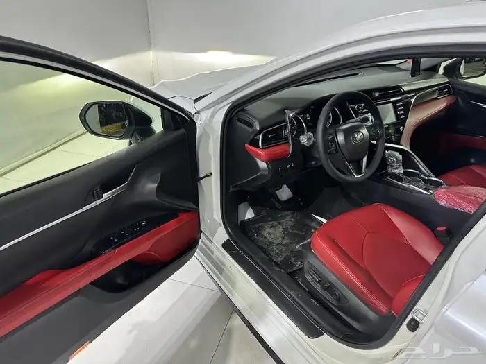 تويوتا كامري 2020 SE (V6) 13