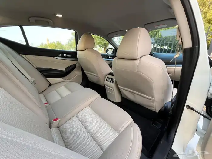 (نيسان مكسيما 2016 (( بحالة ممتازة ) 26