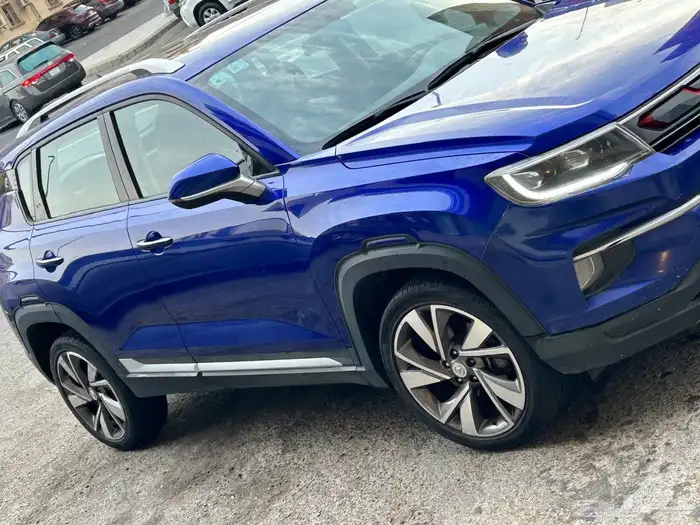 سيارة شانجان 6