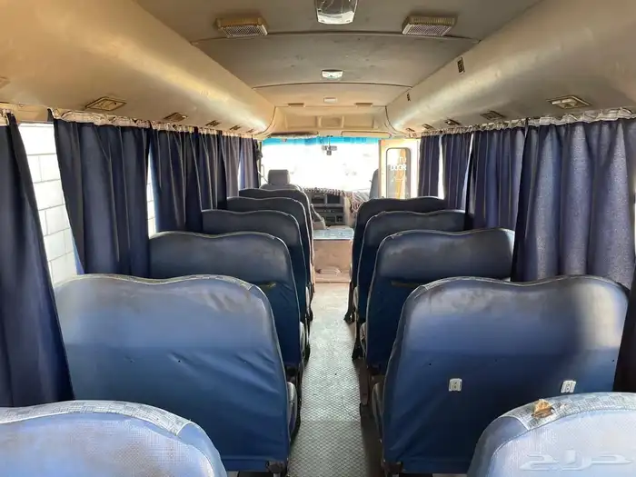 باص متسوبيشي 30 راكب سنة 2015 3