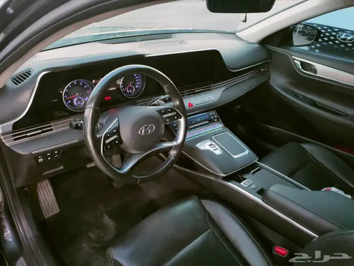 للبيع ازيرا 2021 بنزين وارد كوريا 12