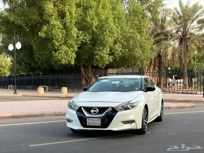 (نيسان مكسيما 2016 (( بحالة ممتازة ) 10