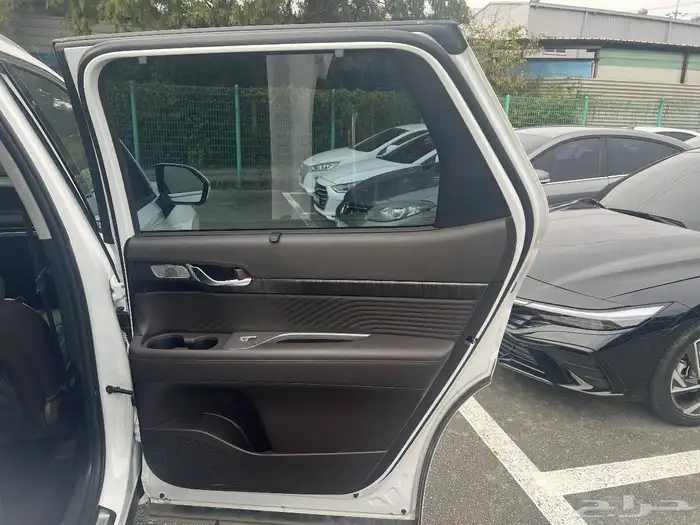 باليسيد كاليجرافي - 2023 - بنزين - بدون دبل - 8 ركاب- 18