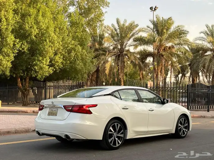 (نيسان مكسيما 2016 (( بحالة ممتازة ) 12