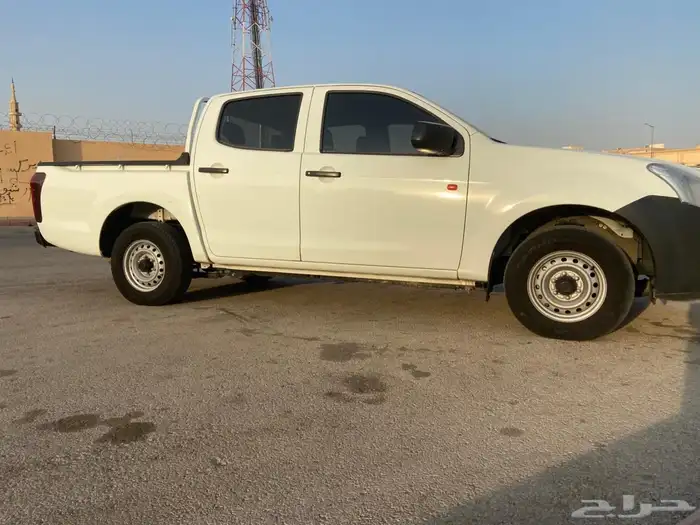 ايسوزو ديماكس غمارتين قير عايدي بدون دبل 2022 6