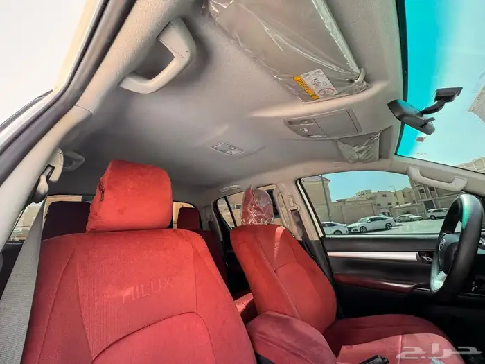 هايلكس 2022 بنزين دبل اوتماتيك بحالة الوكالة ممشى قليل 31