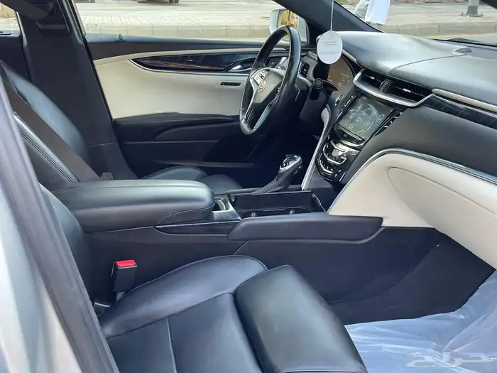 كاديلاك XT5 فل كامل تنفس 6 سلندر 18