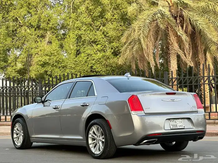 كرايسلر C300 2015 16