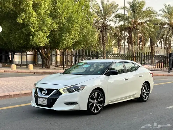 (نيسان مكسيما 2016 (( بحالة ممتازة ) 1