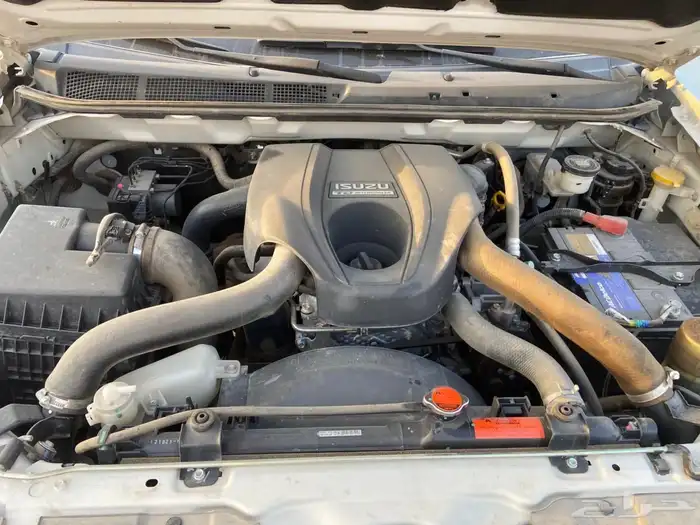 ايسوزو ديماكس غمارتين قير عايدي بدون دبل 2022 17