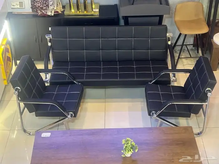 اثاث المكتبي كنب حديد جلد كرسي انتظار جلد مع توصيل وتركيب 1