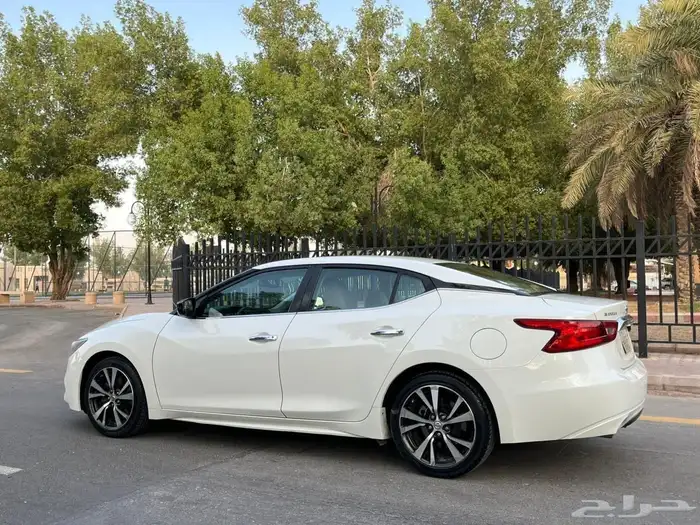 (نيسان مكسيما 2016 (( بحالة ممتازة ) 6