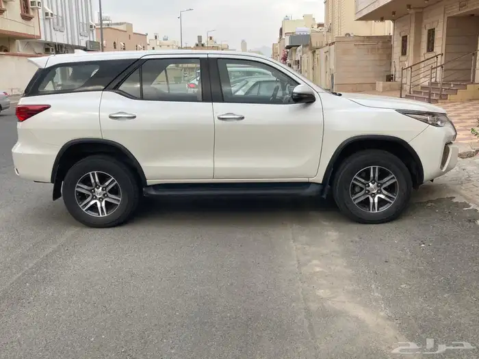 سيارة برادو 2020 2