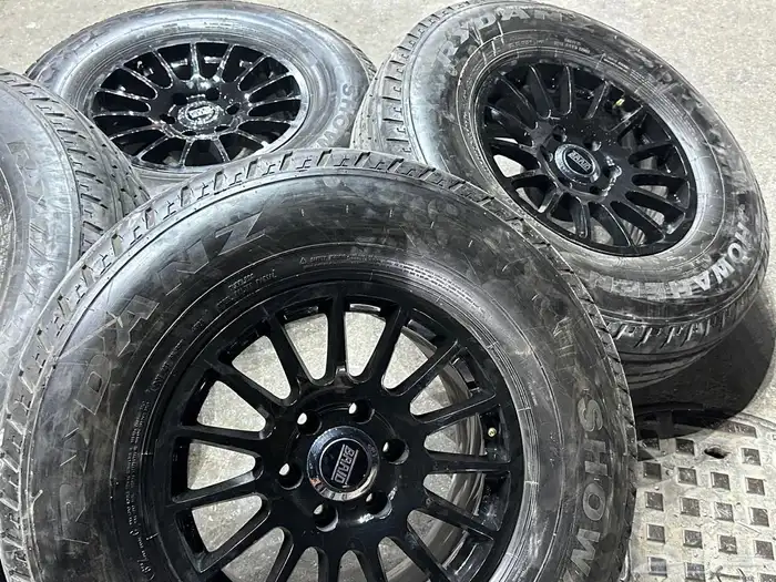 كفرات شاهين ريدنز معا جنوط برايد 6مسمار مقاس 17 0