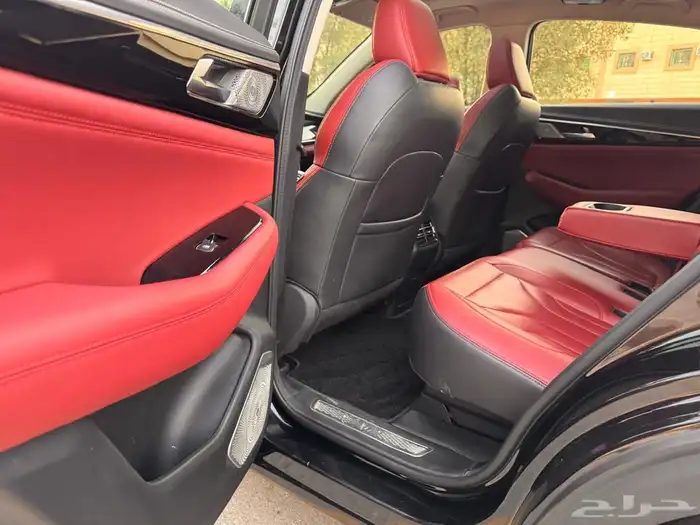 شانجان CS85 فل كامل قمة النظافة 2023 19