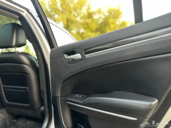 كرايسلر C300 2015 10