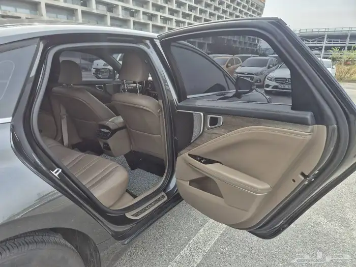 كيا K8 2022 - بنزين - 2.5cc وارد كوريا 23