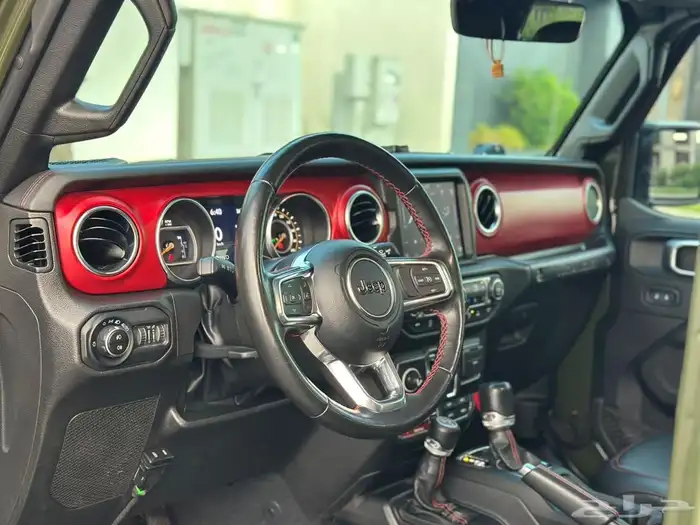 جيب رانجلر 2023 روبيكون ضمان وصيانية مجانية 13