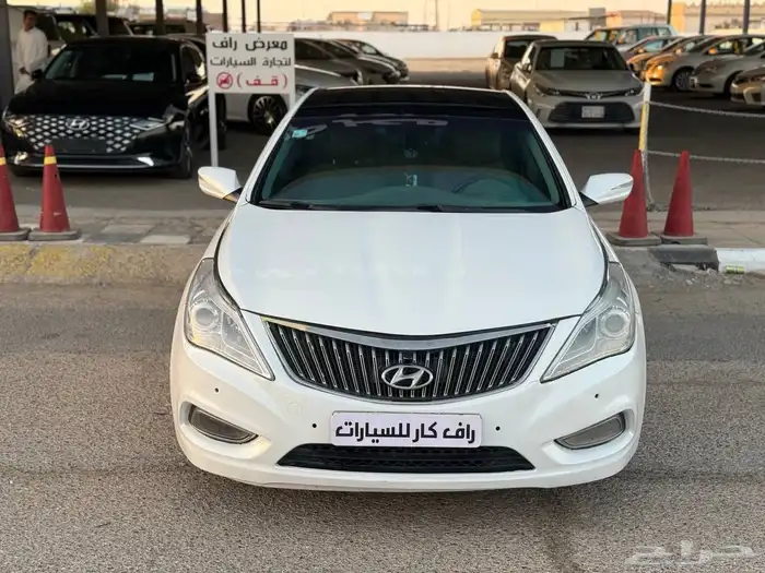 هيونداي ازيرا 2012 فل كامل سعودي 8