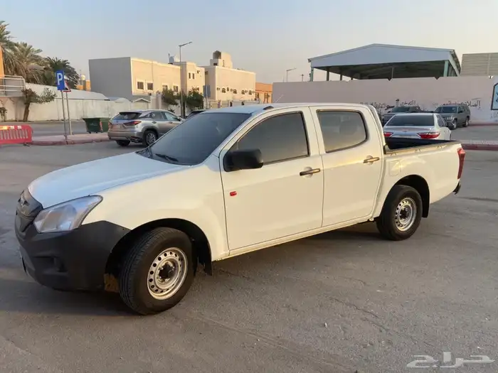 ايسوزو ديماكس غمارتين قير عايدي بدون دبل 2022 11