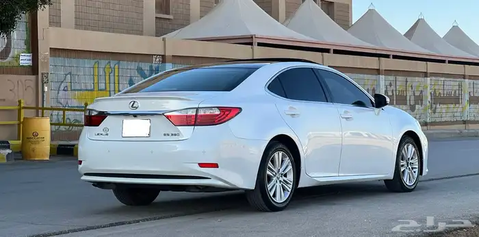 لكزس ES350 2015 14