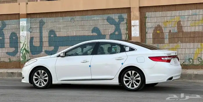 هيونداي ازيرا 2012 14