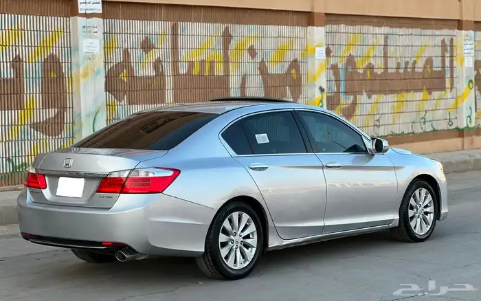 هوندا اكورد 2013 15