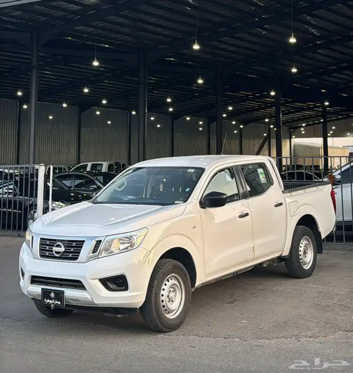 نيسان نافارا 2022 بنزين عداد 38 الف 0