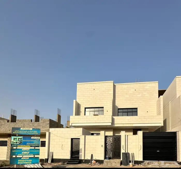 فيلا مستقلة مساحه 425 0