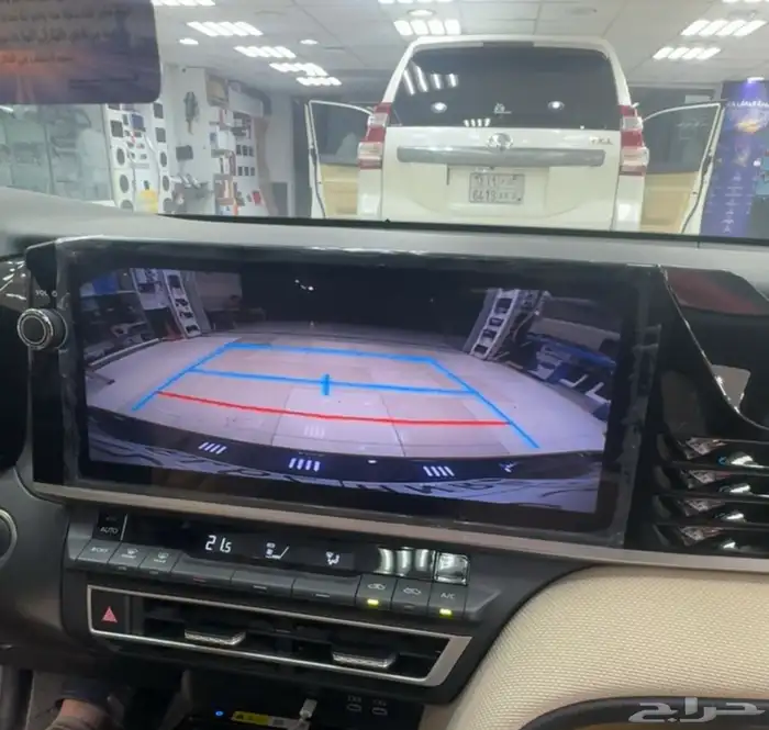 شاشة كامري 2025 نظام أندرويد 1