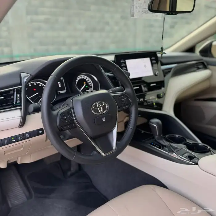 للبيع كامري 2023 وكالة اول مالك نظيف . 6